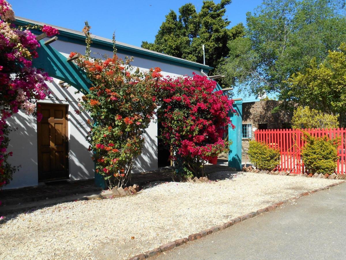 Obesa Lodge Graaff-Reinet Eksteriør billede