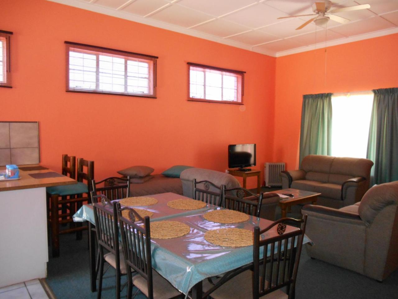 Obesa Lodge Graaff-Reinet Eksteriør billede